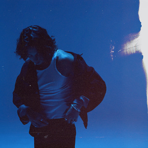 多女多男上舔下吸视频
