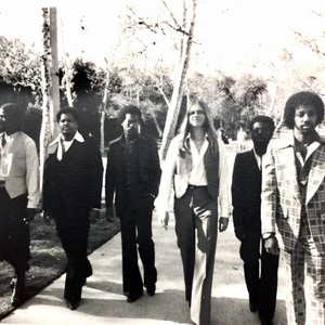 老扒法蓉高潮三次
