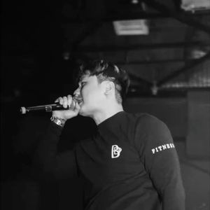 裸体❌开腿❌狂喷视频
